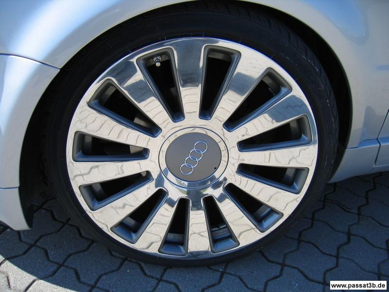 Audi A 8 hochglanzpoliert (Sommer)