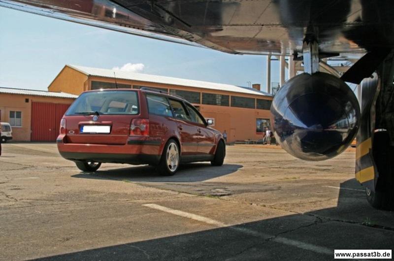 Fuchs Schmiederad der Mercedes V12 (Sommer)