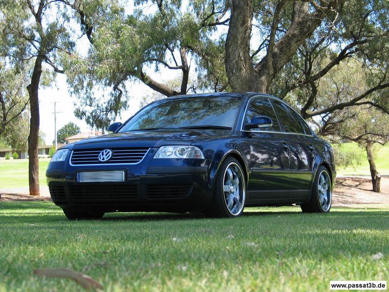 Passat 2.3 V5