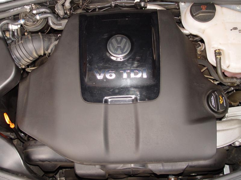 059103925L.jpg